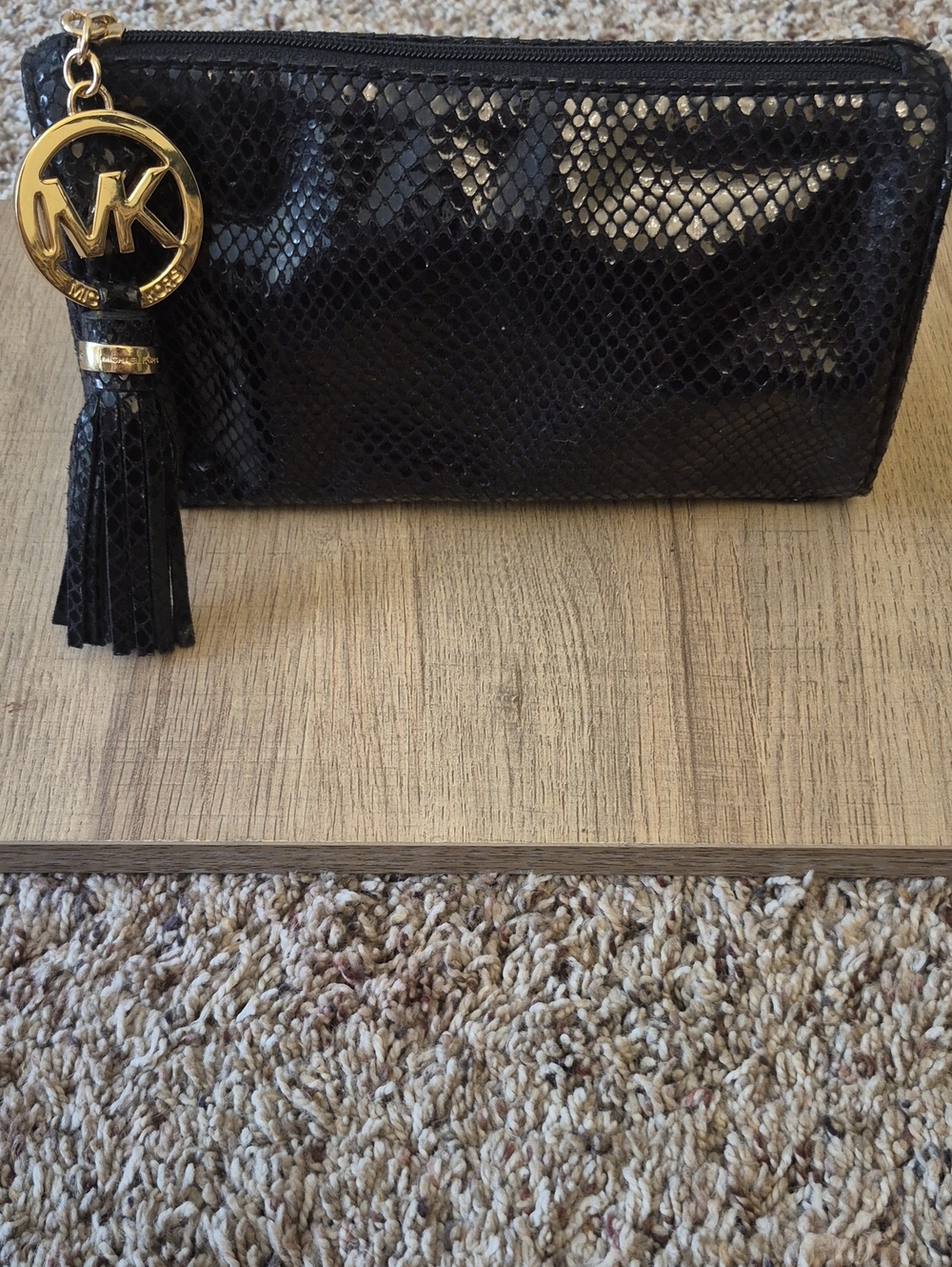 Glamorous MICHAEL KORS